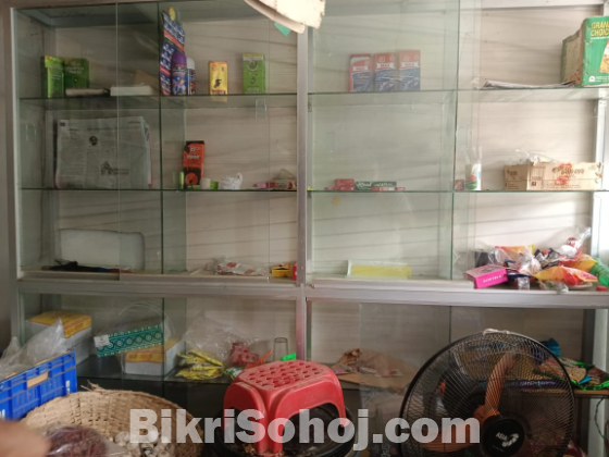 Pharmacy Rek & Display Showcase